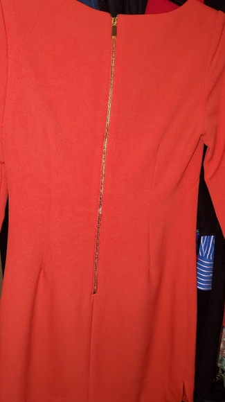 Beautiful Dress - Picture 2 of 4